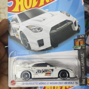 Hot wheels 2021 LB Silhouette Works GT Nissan 35GT-RR Ver 2 Liberty walk White (US CARD)