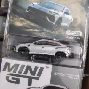 Mini Gt LAMBORGHINI URUS Performance Blister Pack USA imports