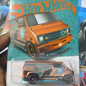Hot wheels Annivarsary Custom 77 Dodge (Chase)