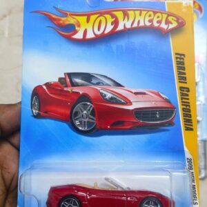 Hot Wheels Ferrari Ferrari California USA IMPORTS (2008 Year card)