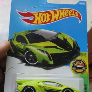 Hot Wheels Lamborghini Veneno