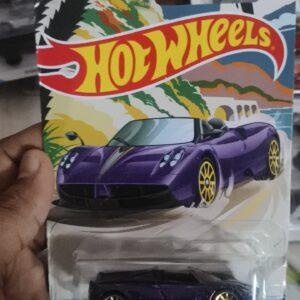 Hot Wheels 17 Pagani Hyuara Roadster