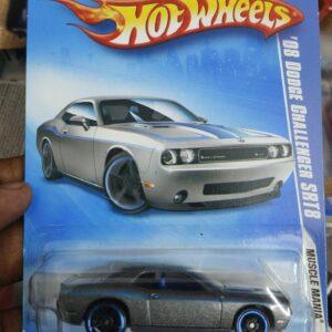 Hot Wheels Dodge Challenger SRT8 Muscle Mania '09