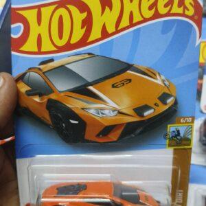 Hot Wheels Lamborghini Hurcan Sterrato