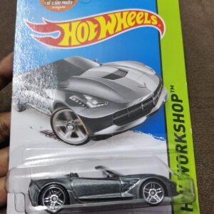 Hot wheels 14 Corvette Stingray
